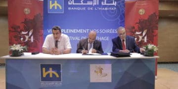Tunisie : Signature d’une convention de partenariat entre le Festival International de Carthage et La Banque de l’Habitat