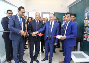 Coupure du ruban BTE