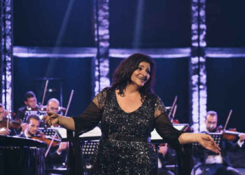 Tunisie : la grande diva de l’orient  Jahida Wahbe chante à Hammamet