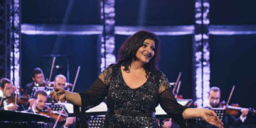Tunisie : la grande diva de l’orient  Jahida Wahbe chante à Hammamet