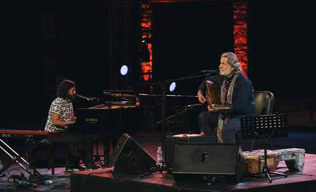 Tunisie : Marcel Khalifa chante tunisien à Hammamet