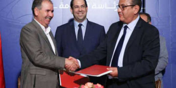 Tunisie : l’UGTT et l’UTICA signent l’accord de majoration salariale dans le secteur privé