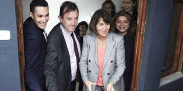 Tunisie : Christine Albanel  préside le lancement du 1er FabLab Solidaire Mobile par orange