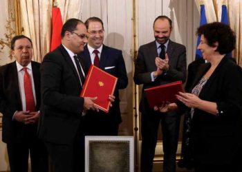 Tunisie-France : signature de cinq conventions de coopération