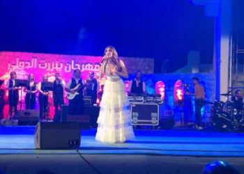 Tunisie : Nancy Ajrem séduit son public à Bizerte