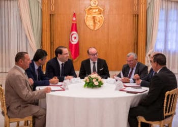 Tunisie : Une cérémonie de signature du protocole d&rsquo;accord entre les partis et blocs politiques