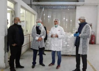 Tunisie – coronavirus : le ministre des affaires sociales et le gouverneur de Ben Arous en visite aux  sociétés économiques vitales opérant sous la quarantaine générale