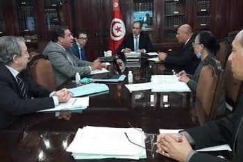 Tunisie : réunion sur l&rsquo;avancement de la stratégie commerciale liée à la modernisation de la douane