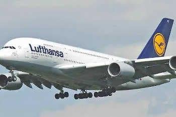 un partenariat entre Lufthansa et  le Suisse Synhelion pour un projet de fuel émettant moitié moins de CO2 dès 2022