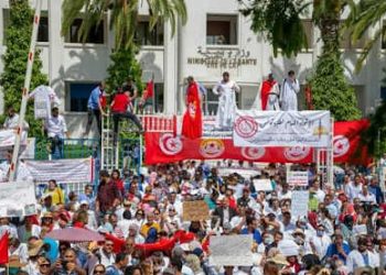 Tunisie : la grève générale paralyse la santé publique