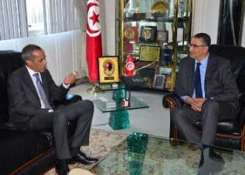 Tunisie : Le ministre de la Défense nationale reçoit l&rsquo;ambassadeur d&rsquo;Algérie en Tunisie