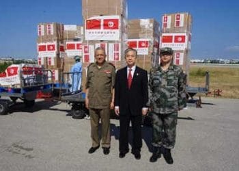 Tunisie-COVID-19  :  Un lot de dons médicaux du Ministère de la Défense Nationale de la République Populaire de Chine pour soutenir le peuple et l’Armée  Tunisienne