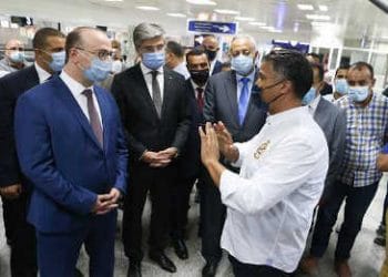 Tunisie – Coronavirus : Elyes Fakhfakh,le chef du gouvernement démissionnaire en visite à l’aéroport Tunis-Carthage