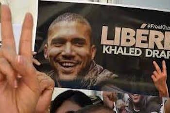 Algérie : Le journaliste Khaled Drareni condamné à 2 ans de prison ferme
