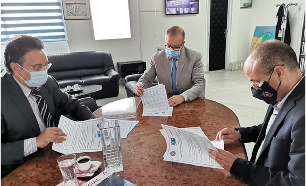 Tunisie : un  accord de coopération entre l&rsquo;Institut national de la consommation et l&rsquo;Agence des Ports et des Installations de Pêche (A.P.I.P) pour développer les systèmes numériques de maîtrise de la chaîne d&rsquo;approvisionnement des produits de la pêche maritime et de contrôle des prix