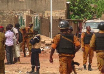 Mali : 12 militaires tués dans une double attaque