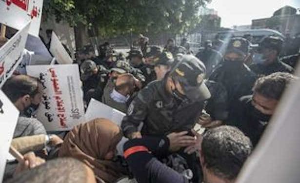 Tunisie : Le Syndicat national des journalistes tunisiens dénonce l’agression des journalistes lors de la journée de colère