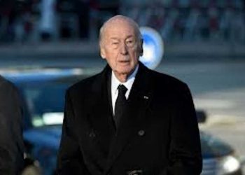 France : Le troisième président de la Ve République Valéry Giscard d&rsquo;Estaing est décédé des suites  du Covid-19