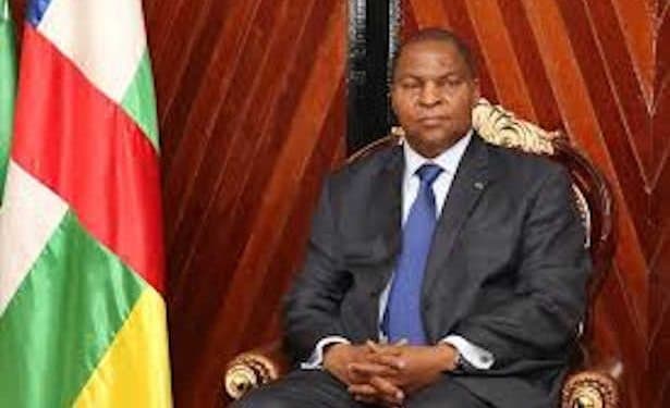 Centrafrique-Présidentielle : Faustin Archange Touadera remporte le scrutin face à 16 autres candidats  avec 53,92% des voix