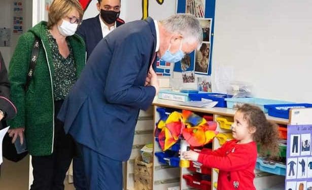 Tunisie : Première visite de l&rsquo;Ambassadeur de France en Tunisie André Parant à l’établissement du Groupe scolaire René Descartes