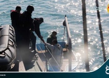 Tunisie : Vingt tunisiens secourus par l&rsquo;Armée de la mer