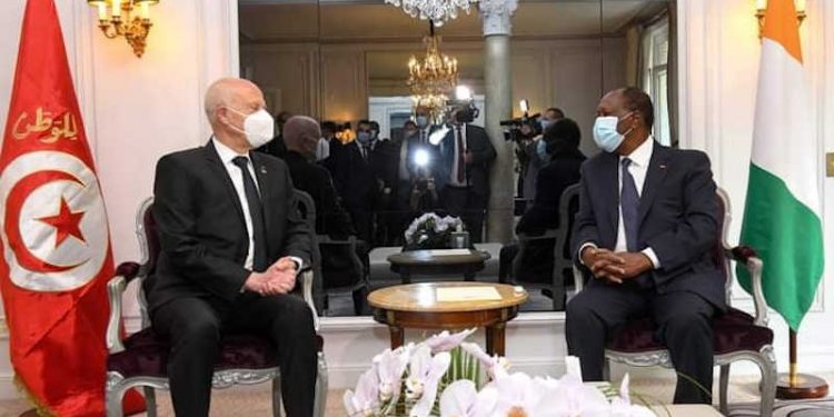 Paris : Retour sur l’entretien du président Kais Saied et le président ivoirien Hassan Ouattara