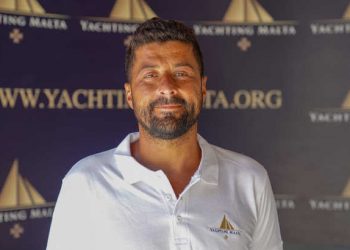 Tunisie-Malte : Le Nageur Maltais de longue distance Neil Agius tentera de nager de la Tunisie vers la Sicile, sur un parcours de 153 km  entre le 26 juin et 7 juillet