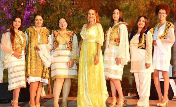 Tunisie :  une participation honorable de la troupe féminine d&rsquo;Almas dirigée par Nadia Khalis , aux grandes manifestations locales et  le monde arabe