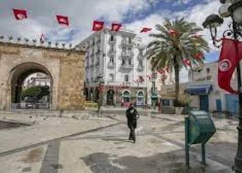 Tunisie : annulation du confinement durant le week-end au  grand-Tunis