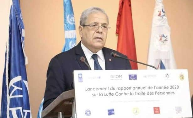 Tunisie : Le ministre des Affaires étrangères, de la migration et des Tunisiens à l’étranger affirme que la Tunisie ne connait pas un déclin, mais une rectification de processus