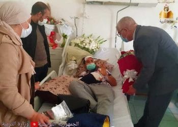 Tunisie : le ministre de l’Education en visite à l’enseignant, Sahbi Ben Slama agressé à l’arme blanche par son élève