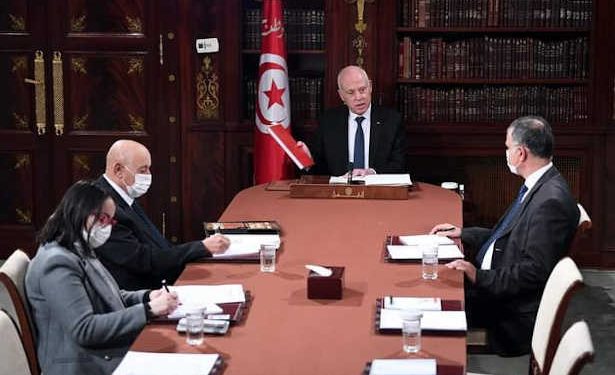 Tunisie: le président de la République prévoit le recours aux décrets lois pour pallier à la lenteur en matière d’application