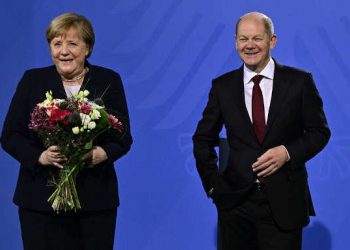 Allemagne: Olaf Scholz élu chancellier par le Bundestag