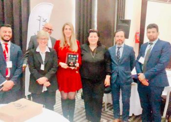Tunisie :Mejda Ben Hassine,  la Responsable RSE SGES de l’ATB , désignée Best Manager RSE, par l’association professionnelle tunisienne des banques et établissements financier