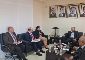 Tunisie :  Une délégation de l’UGTT s’entretient avec une mission du FMI
