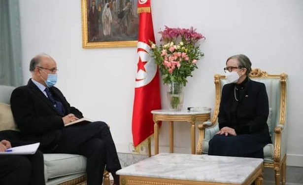 Tunisie : La cheffe du gouvernement, Nejla Bouden, reçoit une délégation de la sous-commission de la prévention de la torture de l’ONU, conduite par Abdallah Ounnir