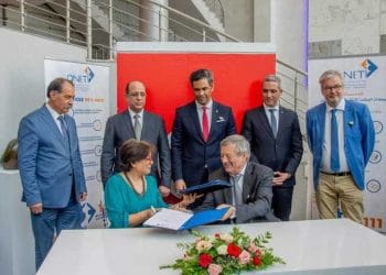 Tunisie :Ouverture du marché de l’emploi dans le secteur des services touristiques et hôteliers en France à 4 000 tunisiens chaque année pour une durée de trois ans