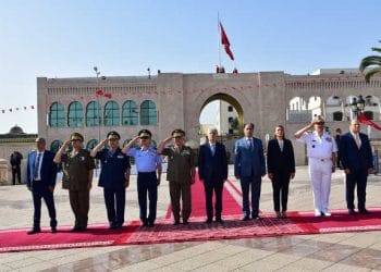 Tunisie :Cérémonie  de lever du drapeau national  sur la place de la Kasbah aux célébrations du  66e anniversaire de la création de l&rsquo;Armée nationale 