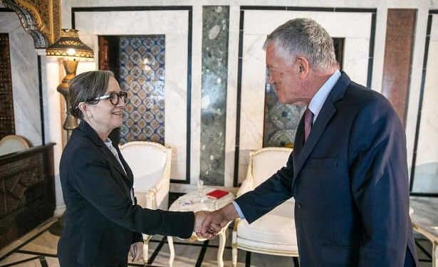 Tunisie-France : L’ambassadeur de la France en Tunisie, André Parant réitère l’engagement de son pays « à soutenir la Tunisie, dans ses négociations avec le FMI »