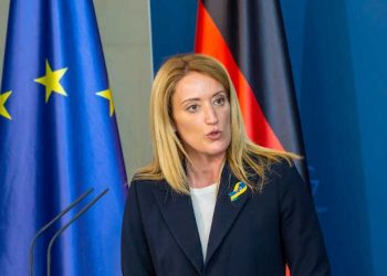 La présidente du Parlement européen, Roberta Metsola met en garde contre la « migration massive » en provenance d&rsquo;Afrique