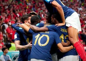 Coupe du monde de la FIFA Qatar 2022 : l&rsquo;équipe de France rejoint l&rsquo;Argentine en finale