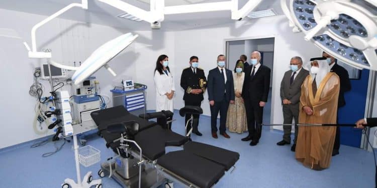 Tunisie : Le chef de l’Etat, Kais Saied inaugure le centre de médecine d’urgence et de chirurgie à Jendouba