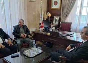 Tunisie : une réunion tripartite  pour accélérer l&rsquo;élaboration d&rsquo;un schéma directeur de sortie de crise