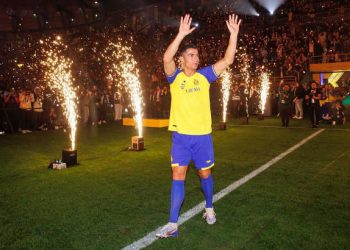 Le club Al Nassr présente la star portugaise Cristiano Ronaldo lors d&rsquo;une cérémonie de présentation au parc Marsool à Riyad