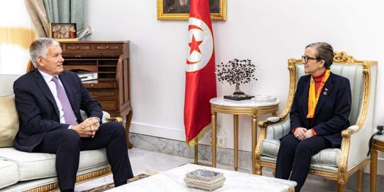 Tunisie : Soutien de la France aux réformes économiques qui seront engagées par la Tunisie afin de conclure un accord avec le FMI