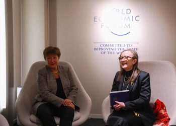Tunisie : La cheffe du gouvernement,  Najla Bouden rencontre la DG du FMI, Kristalina Georgieva  à Davos