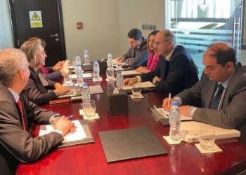 Tunisie : La ministre de l&rsquo;Industrie,des Mines et de l&rsquo;Energie, Neila Nouira Gongi,  rencontre le ministre de l&rsquo;Énergie de la République d&rsquo;Azerbaïdjan, Parviz Shahbazov