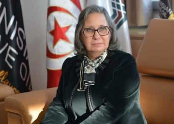 Tunisie : La ministre de l&rsquo;industrie  apaise le secteur pétrolier