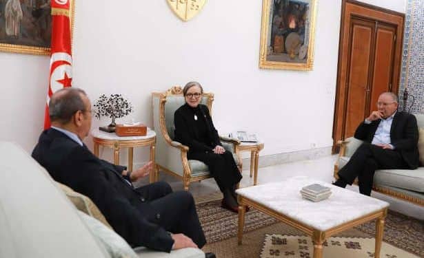 Tunisie : La cheffe du gouvernement , Najla Bouden reçoit le secrétaire général de L&rsquo;Union générale tunisienne du travail (UGTT), Noureddine Taboubi et le président de l’Utica, Samir Majoul