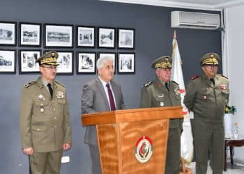 Tunisie : Le ministre de la Défense nationale supervise la cérémonie d&rsquo;investiture du général de brigade, Mohamed Ben Salah en tant que directeur général de l&rsquo;hôpital Militaire Principal d&rsquo;Instruction de Tunis